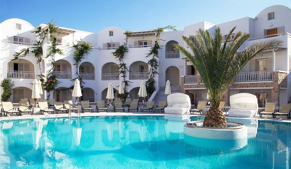 Kamári Aegean Plaza Hotel מראה חיצוני תמונה